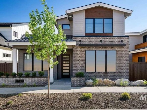 11693 N Rabbitbrush Way, Boise, ID 83714