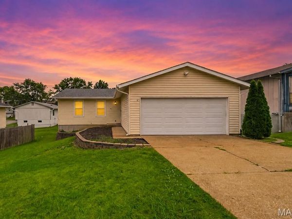 2654 Elm Drive , Arnold, MO 63010