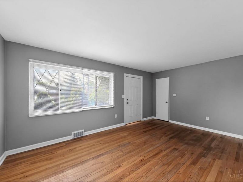 417 Elm St, Cincinnati, OH 45238 Photo 10