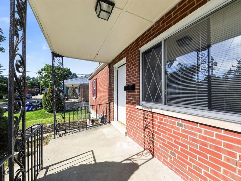 417 Elm St, Cincinnati, OH 45238 Photo 2