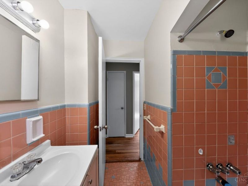417 Elm St, Cincinnati, OH 45238 Photo 21