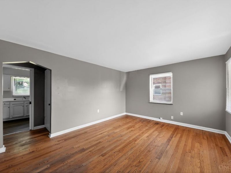 417 Elm St, Cincinnati, OH 45238 Photo 9