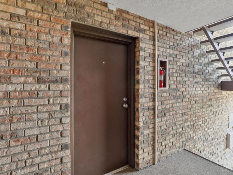 539 Davis Road, Unit 8, Pierce Twp, OH 45255 Photo 2