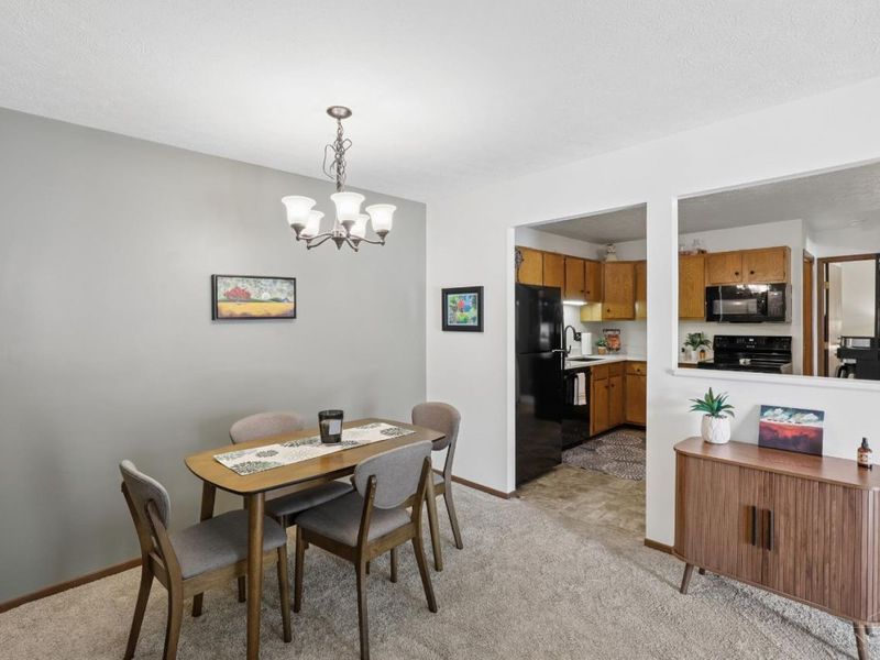 539 Davis Road, Unit 8, Pierce Twp, OH 45255 Photo 9