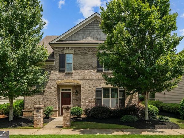 719 Park Manor Drive SE, Smyrna, GA 30082