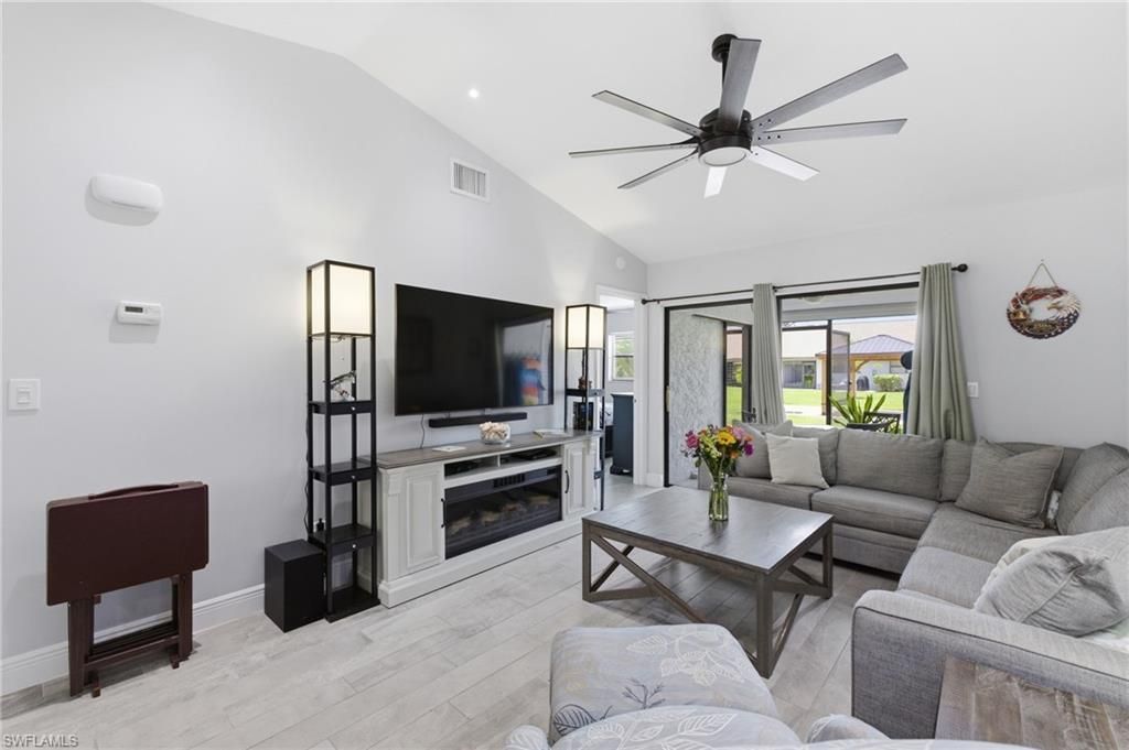 16521 Bayleaf Ln, Unit 66, Fort Myers, FL 33908 Photo