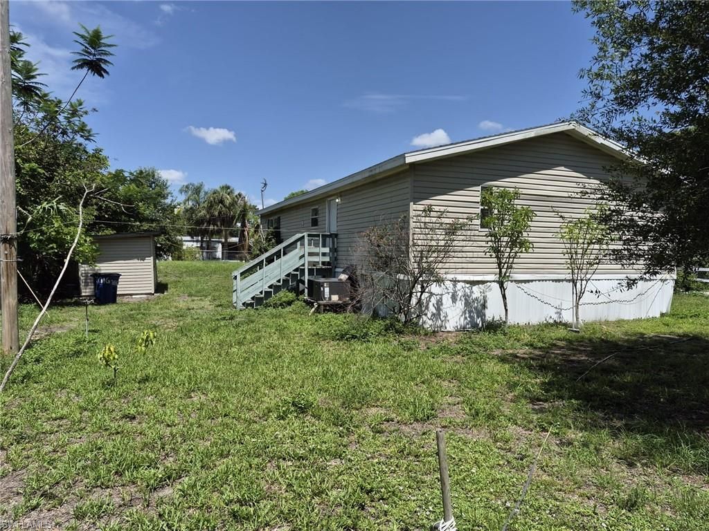 7616 Marx Dr, North Fort Myers, FL 33917 Photo