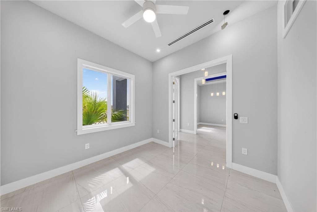 2929 SW 6th Pl, Cape Coral, FL 33914 Photo