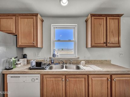 3065 Dayton Avenue, Silver Springs, NV 89429 Photo