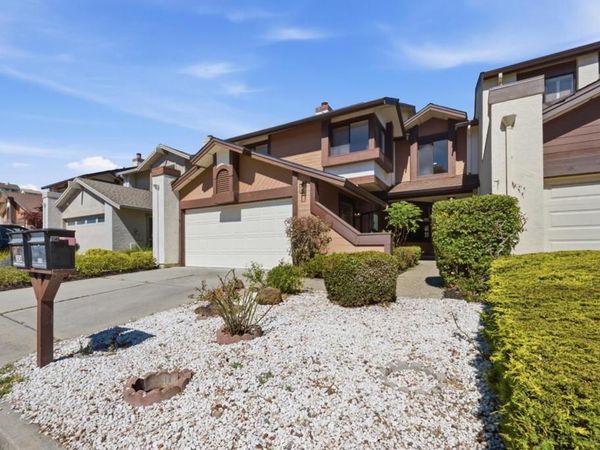 1634 Sugarloaf Drive, San Mateo, CA 94403