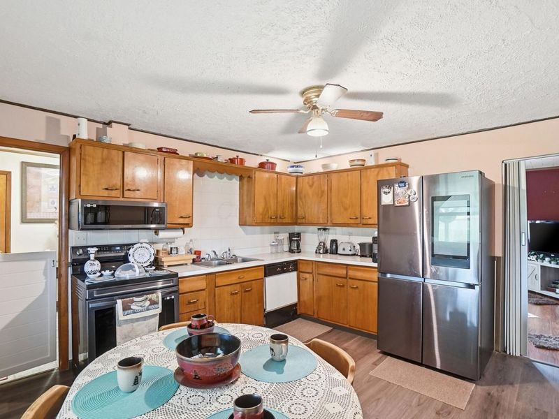 10575 Fitzgerald Outlet Street , Mount Sterling, OH 43143 Photo 11