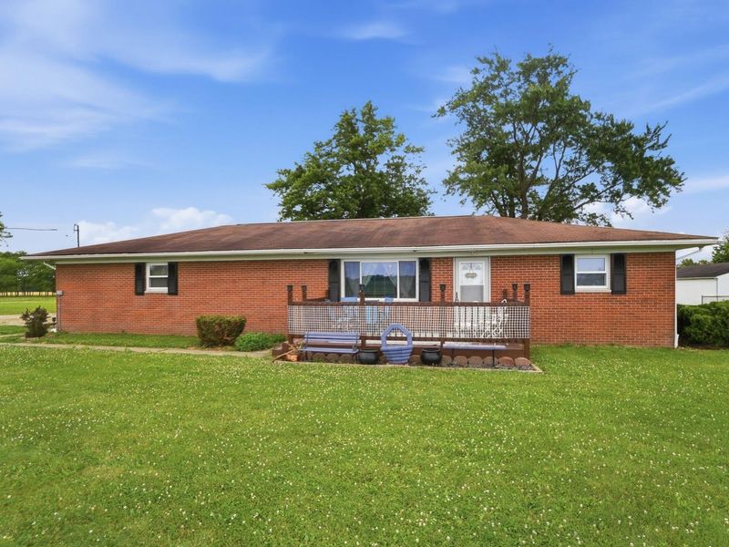 10575 Fitzgerald Outlet Street , Mount Sterling, OH 43143 Photo 2