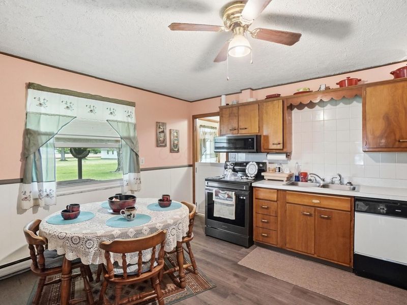 10575 Fitzgerald Outlet Street , Mount Sterling, OH 43143 Photo 6