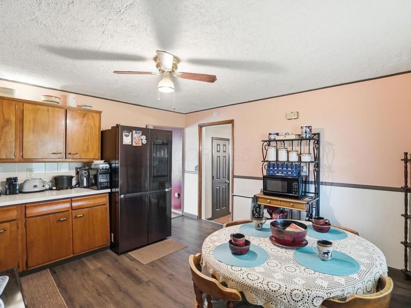 10575 Fitzgerald Outlet Street , Mount Sterling, OH 43143 Photo 8