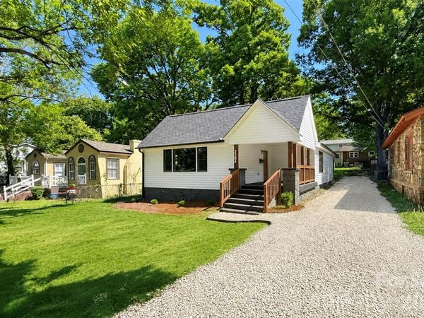 2204 Rozzelles Ferry Road, Charlotte, NC 28208