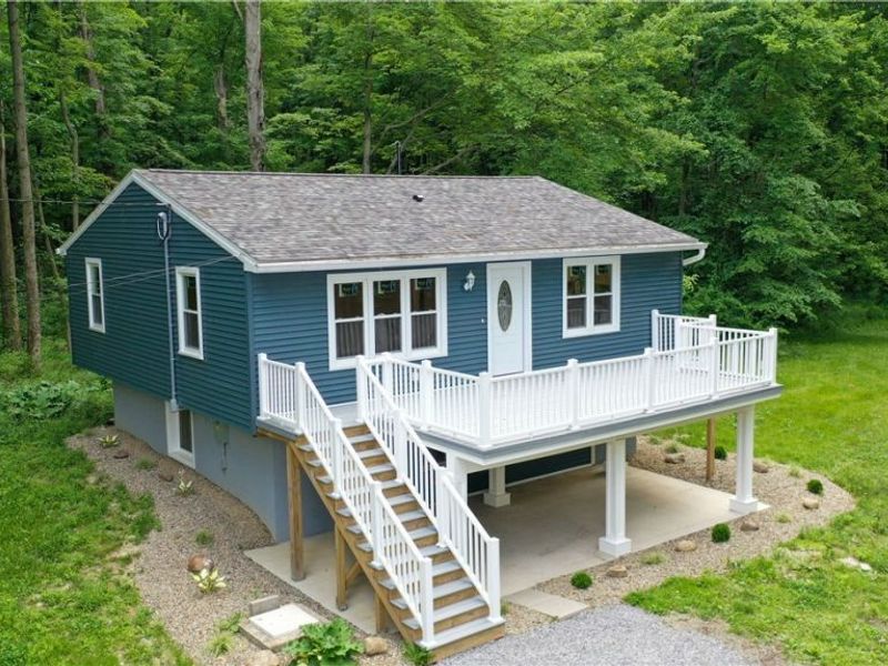 17366 Market Street, Lake Milton, OH 44429 Photo 1