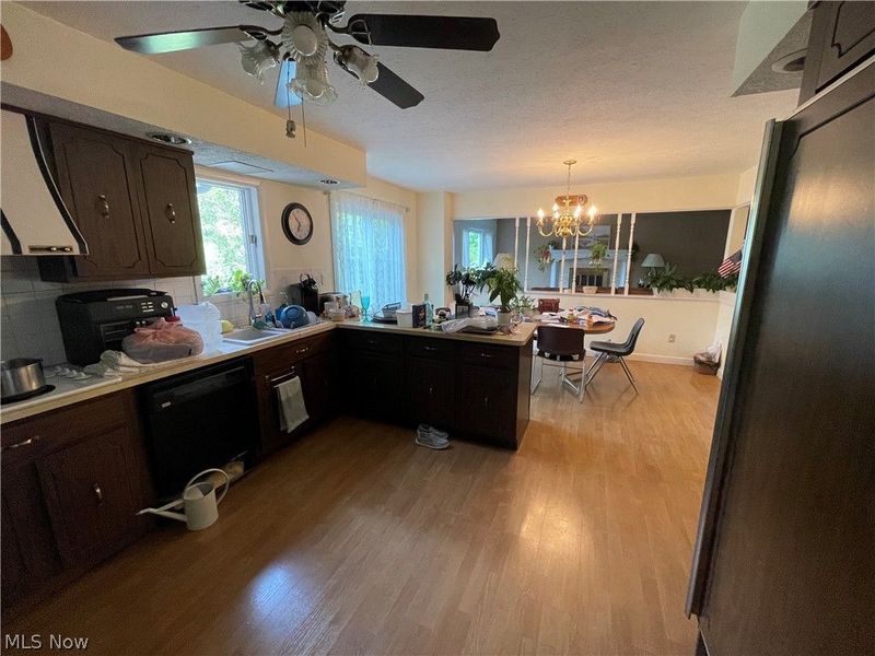 7947 Orianna Street, Brecksville, OH 44141 Photo 6