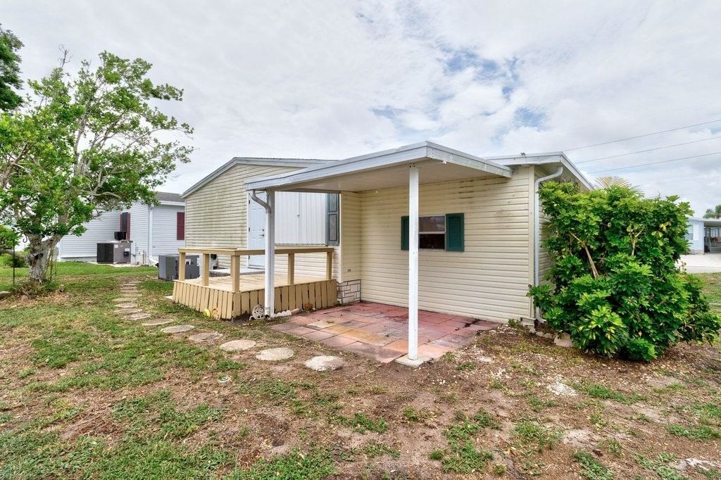 7551 Chasta Road, Sebastian, FL 32976 Photo