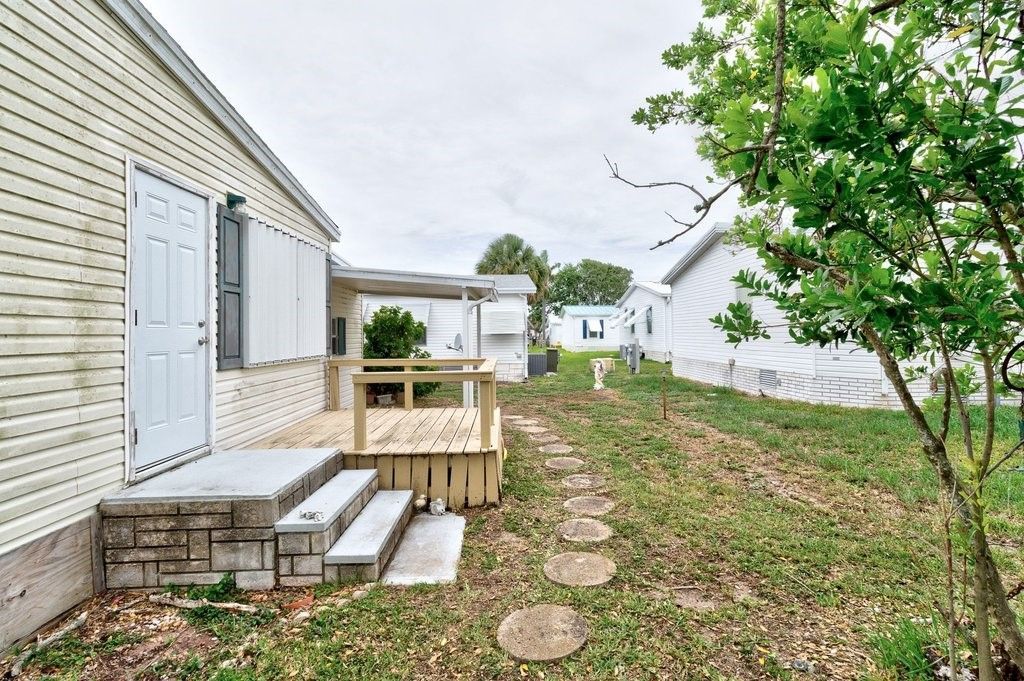 7551 Chasta Road, Sebastian, FL 32976 Photo