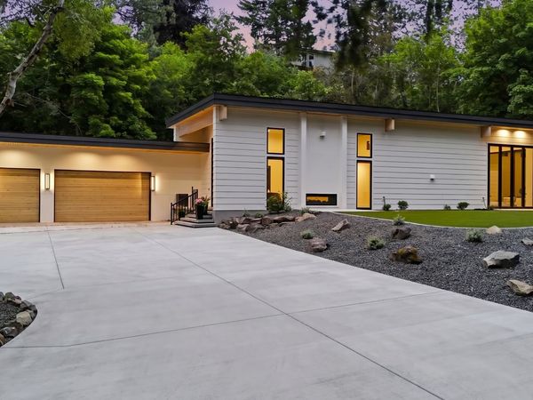 1518 E 20th Ave, Spokane, WA 99203