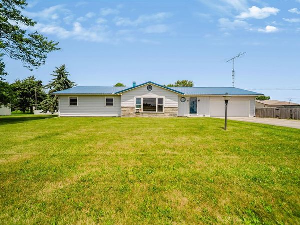 2060 Marion Williamsport Road E, Marion, OH 43302