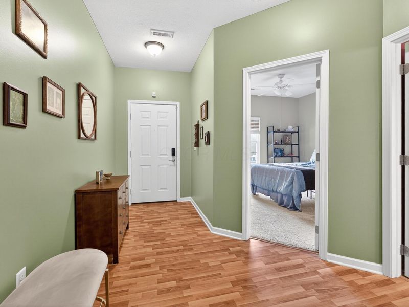 6258 Maple Glen Drive, Columbus, OH 43230 Photo 18