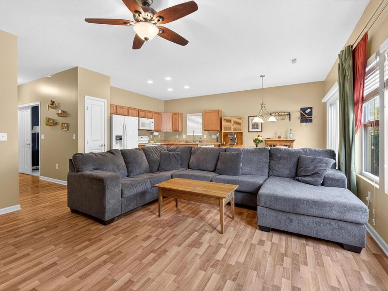 6258 Maple Glen Drive, Columbus, OH 43230 Photo 8