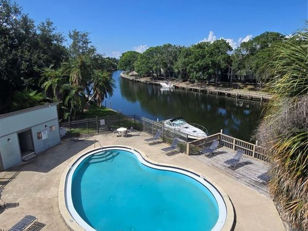 6305 NEWTOWN CIRCLE , Unit 5B4, TAMPA, FL 33615