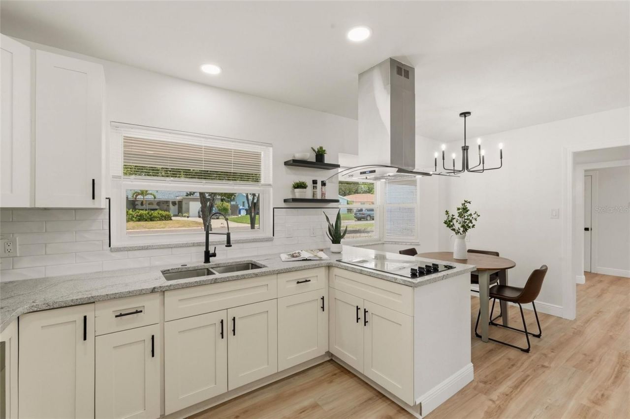 2580 68th Avenue S, Saint Petersburg, FL 33712 Photo