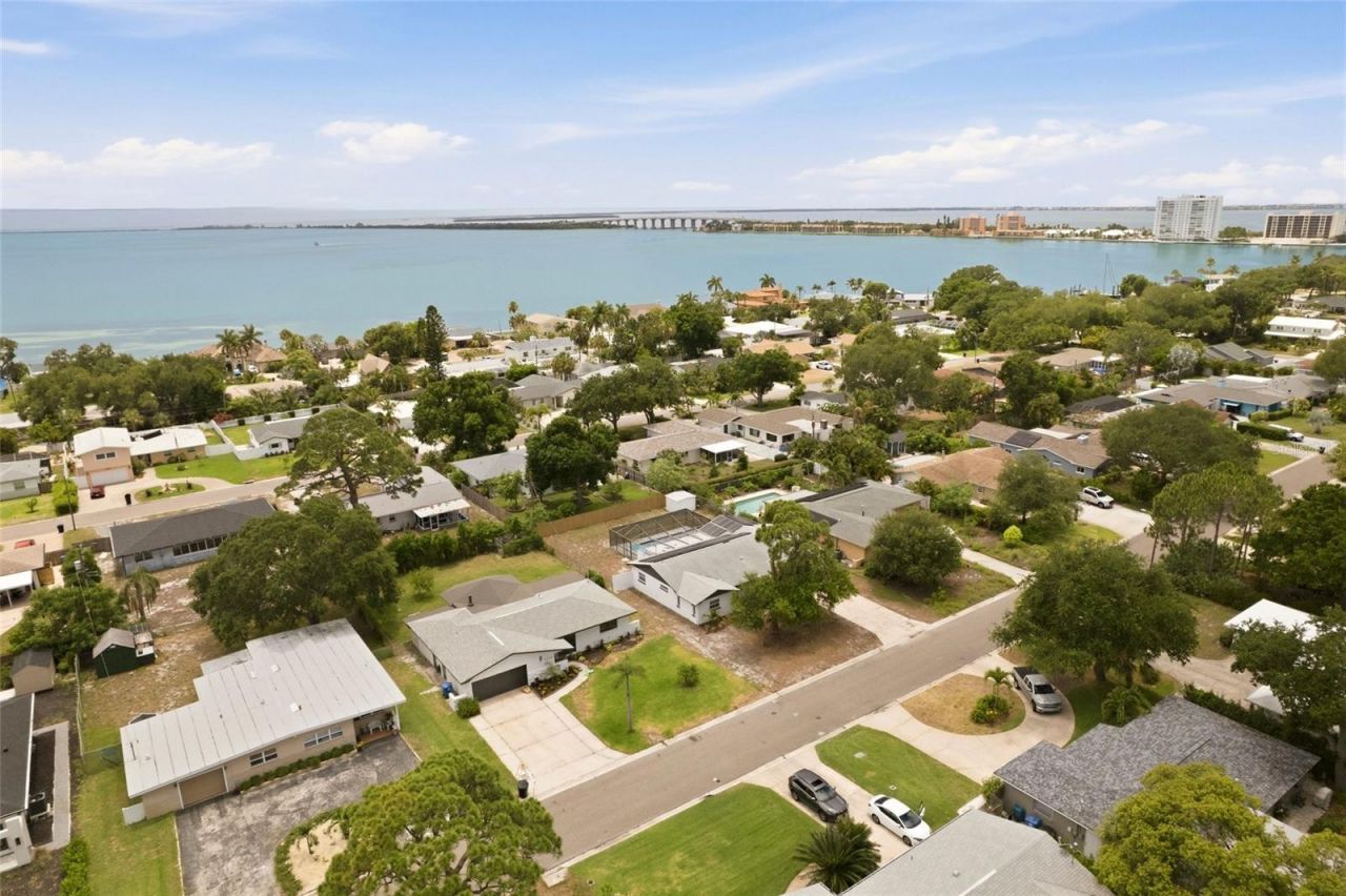 2580 68th Avenue S, Saint Petersburg, FL 33712 Photo