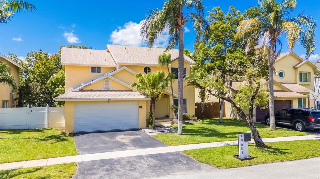 9601 SW 9th Court , Pembroke Pines, FL 33025 Photo