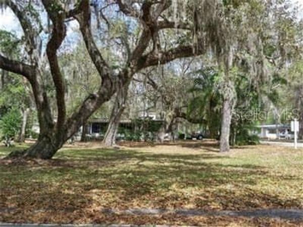 101 OAK BOULEVARD , WILDWOOD, FL 34785