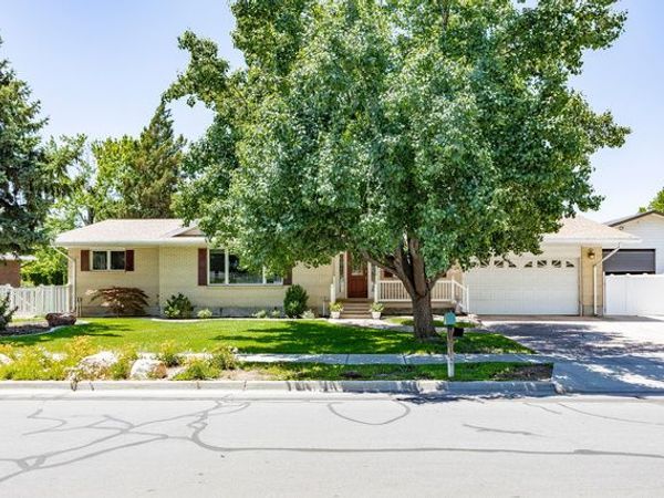9542 S DAVID ST , Sandy, UT 84070