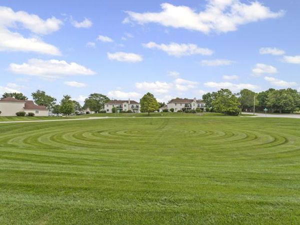 Unit 203, Woodridge, IL 60517
