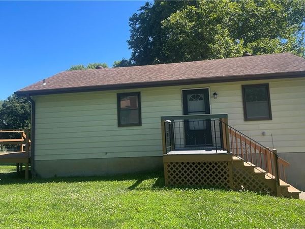 8737 NE GRAND Avenue, Kansas City, MO 64155
