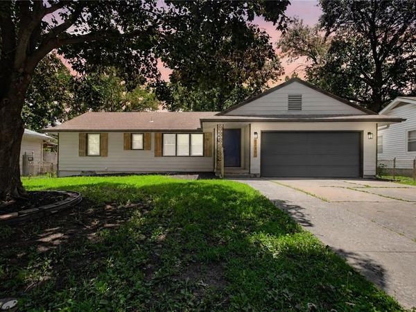 8219 E 85th Terrace, Raytown, MO 64138