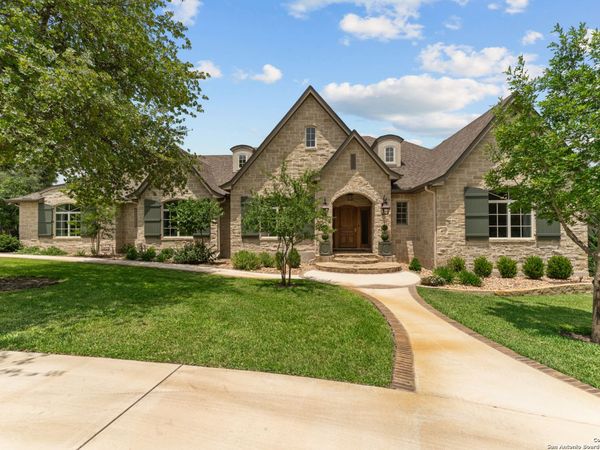 149 Bridgewater, La Vernia, TX 78121
