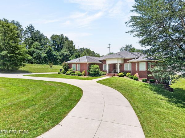 1156 Beam Ave, Cookeville, TN 38501