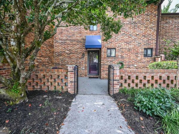 2256 Pernoshal Court, Atlanta, GA 30338