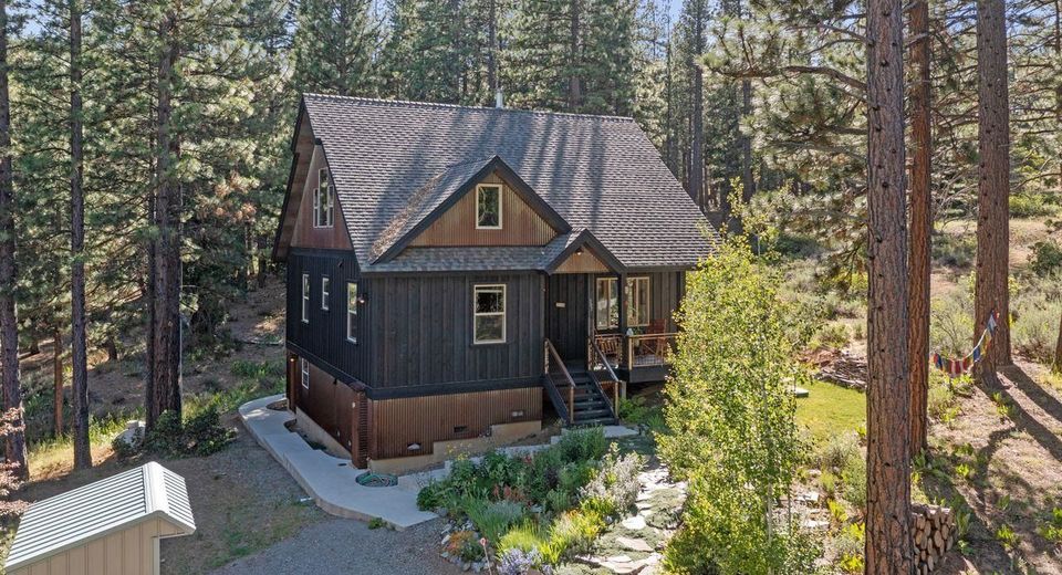 305 Mountain View Road, Calpine, CA 96124 Photo