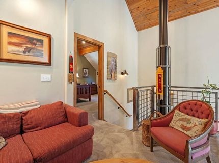 305 Mountain View Road, Calpine, CA 96124 Photo