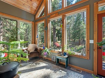 305 Mountain View Road, Calpine, CA 96124 Photo