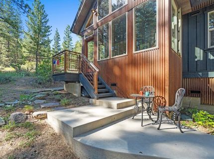 305 Mountain View Road, Calpine, CA 96124 Photo