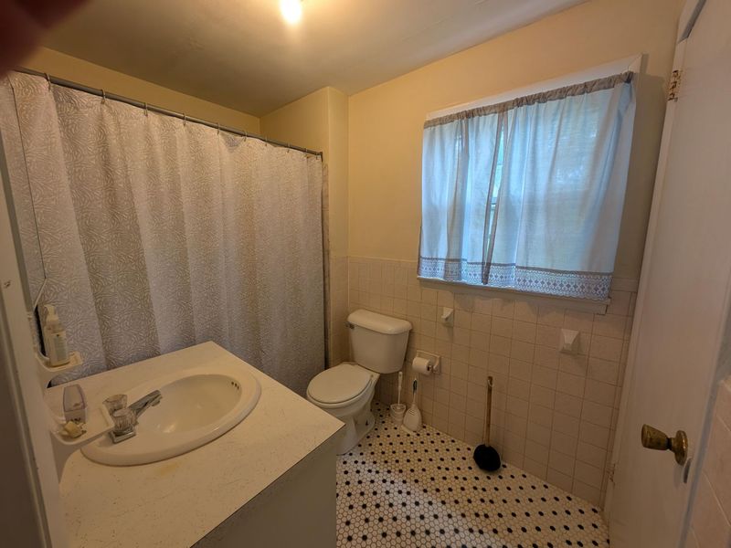 123 E Main Street , Somerset, OH 43783 Photo 18