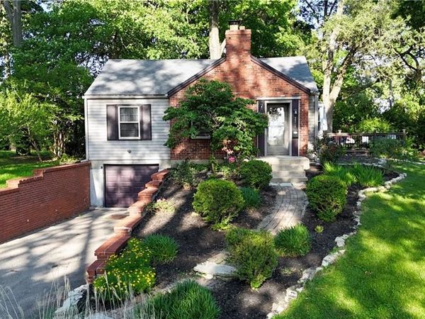 2938 Glenmore Avenue, Kettering, OH 45409