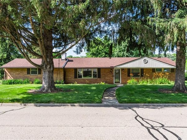 77 Lammers Avenue, Washington TWP, OH 45459