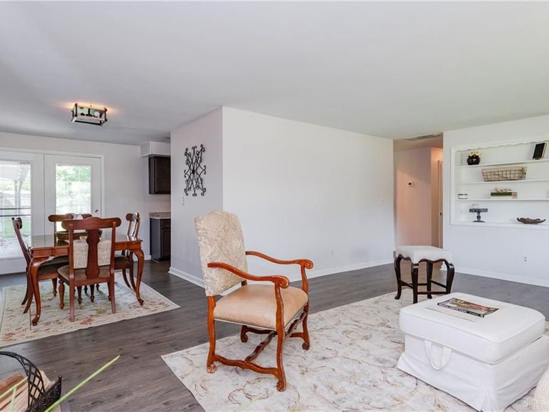 77 Lammers Avenue, Washington Township, OH 45459 Photo 10