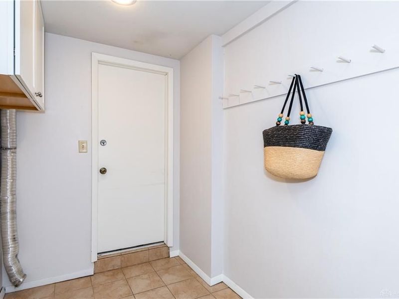 77 Lammers Avenue, Washington Township, OH 45459 Photo 17