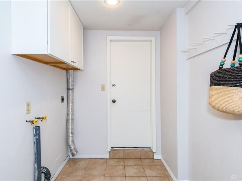 77 Lammers Avenue, Washington Township, OH 45459 Photo 18