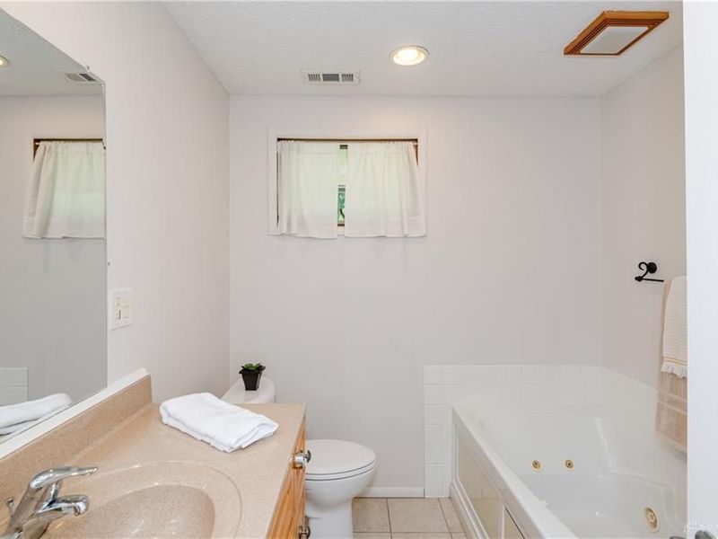 77 Lammers Avenue, Washington Township, OH 45459 Photo 37